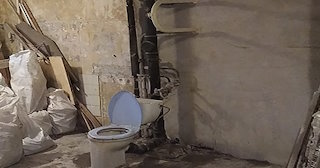 Демонтаж сантехкабины в панельном доме - цена от 1028 рублей | Сварной-Нтк
